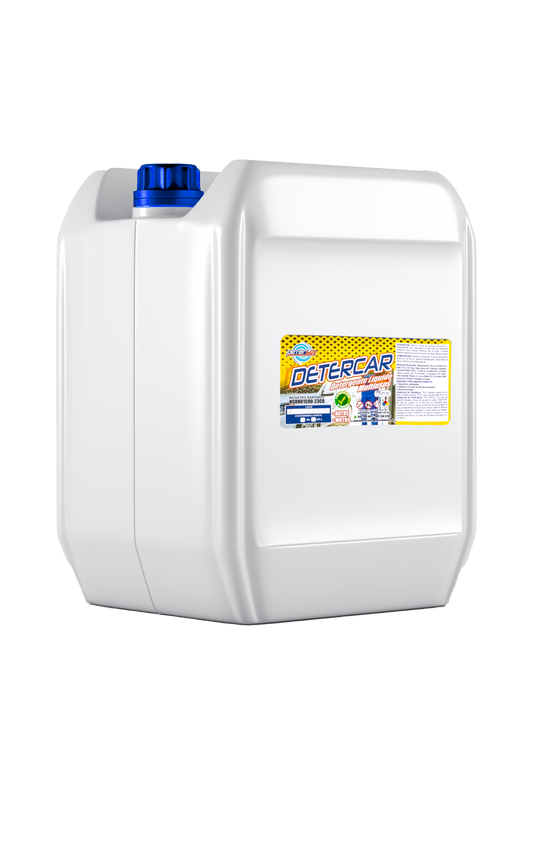 Garrafa de 20 litros de Detercar Shampoo para Carros Deterya, detergente automotriz de alto rendimiento para lavaderos de autos y flotas en Bogotá.